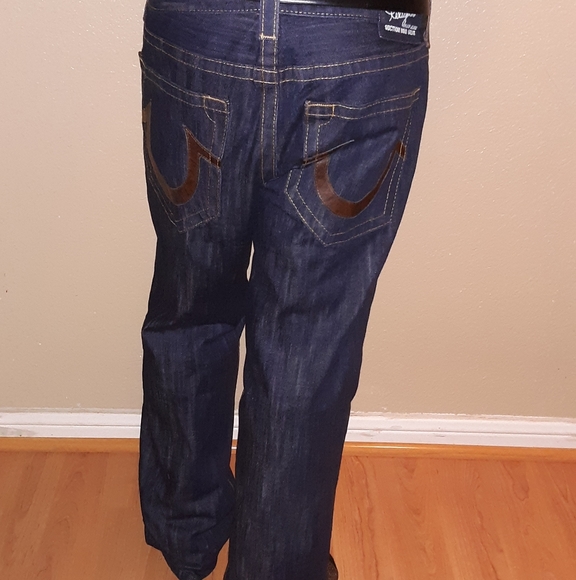 True Religion..JEANS - Picture 3 of 6